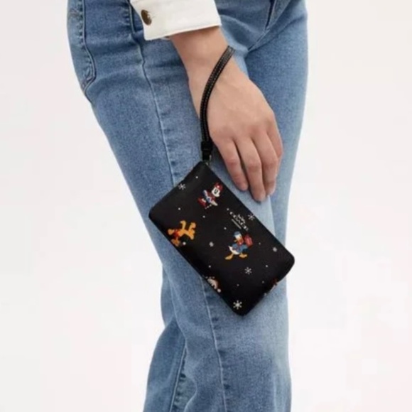 Disney X Coach Corner Zip Wristlet With Holiday Print - Picture 2 of 7